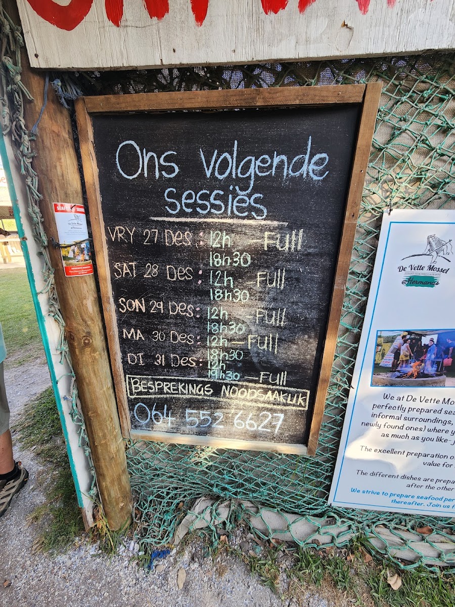 Menu De Vette Mossel Hermanus | Beach Seafood Restaurant Experience-10